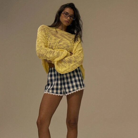 Yellow Casual Women's Crew Neck Embroidery Knit Sweater Top - Picture 5 of 5